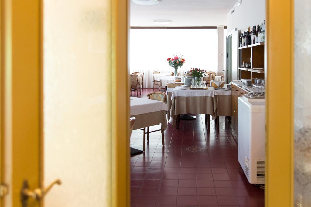 Hotel Gloria Salsomaggiore Terme Exterior photo